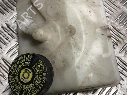 Used Brake fluid reservoir PEUGEOT 206 SW (2E/K) 1.6 16V (109 hp) 31021807