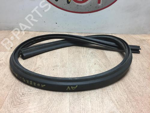 rubber-door-seal-audi-a3-sportback-8pa-2004-2005-2006-2007-2008-2009-2010-2011-2012-2013-2014-2015-30784732 main image