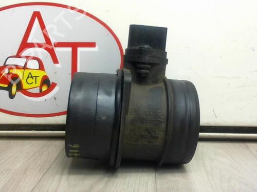 Used Mass air flow sensor MITSUBISHI GRANDIS (NA_W) 2.0 DI-D (NA8W) (136 hp) 13277670