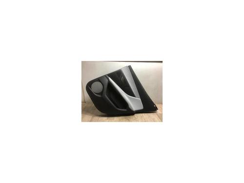 Høyre bakpanel PEUGEOT 3008 II SUV (MC_, MR_, MJ_, M4_) 1.2 THP/ PureTech 130 (MRHNSM, MRHNSU, MRHNSJ, MRHNYW,... (131 hp) 23109894
