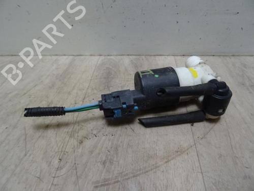 Used Washer pump RENAULT MEGANE IV Hatchback (B9A/M/N_) 1.5 dCi 110 (B9A3) (110 hp) 23186400