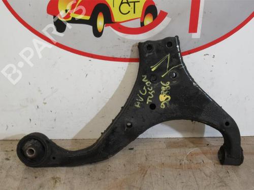 Used Left front suspension arm HYUNDAI TUCSON (JM) 2.0 CRDi (113 hp) 13292131