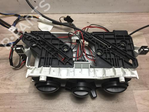 AC-Styringsenhed/Manøvreenhed FIAT PUNTO (188_) 1.2 60 (188.030, .050, .130, .150, .230, .250) (60 hp) 31204911