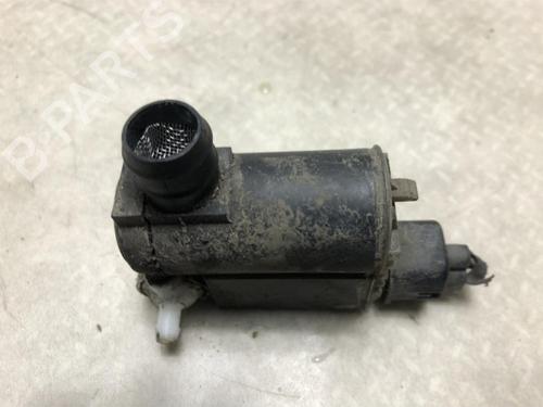 Used Washer pump HYUNDAI i30 (FD) 1.6 CRDi (116 hp) 23034966