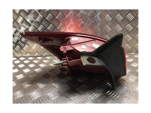 Right taillight CITROËN C5 III (RD_) 1.6 HDi 110 (RD9HZC) | BP25837216C35 