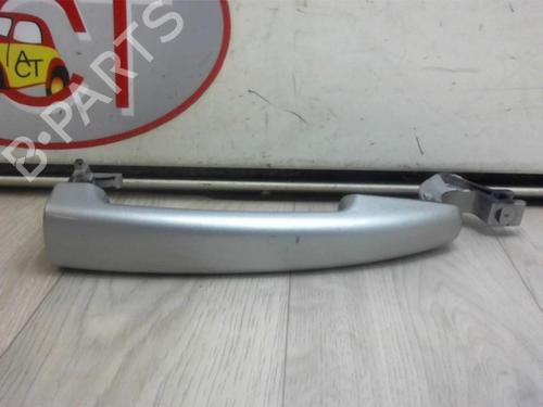 Venstre bak utvendig håndtak PEUGEOT 407 (6D_) 2.0 HDi 135 (6DRHRH, 6DRHRE, 6DRHRG, 6DRHRJ) (136 hp) 13284437