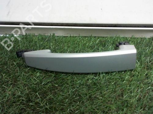 Rear left exterior door handle OPEL ASTRA H Estate (A04) 1.9 CDTI 16V (L35) | BP25298018C130 