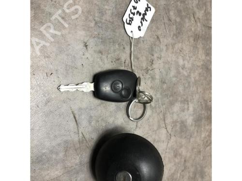 Bouchon de réservoir DACIA SANDERO II 1.2 (75 hp) 20620867