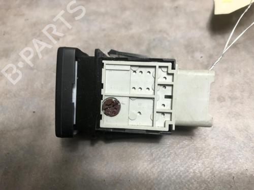 Used Switch SUZUKI GRAND VITARA II (JT, TE, TD) 1.9 DDiS All-wheel Drive (JT419, TD44, JB419WD, JB419XD,... (129 hp) 20617124