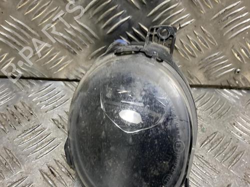 Used Right front fog light Right front fog light VOLVO C30 (533) 1.6 D (109 hp) 33981851 33981851