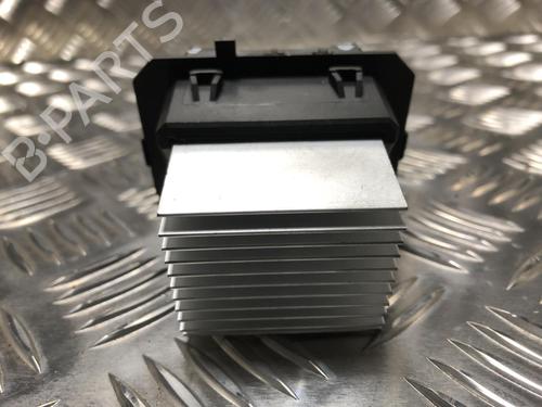 Used Heater resistor CITROËN C3 III (SX) 1.2 THP 110 (SXHNPS, SXHNZT, SXHNZ6) (110 hp) 21260842