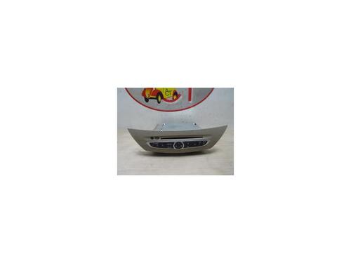 Used Radio RENAULT LAGUNA III (BT0/1) 2.0 dCi (BT07, BT0J, BT14, BT1A, BT1S) (131 hp) 20627538