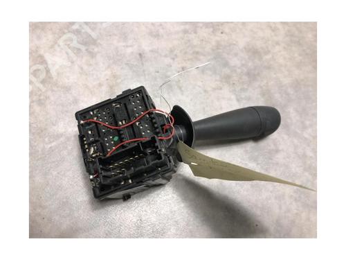 Switch DACIA SANDERO II TCe 90 (B8M1, B8MA, B8AC) | BP23098210I30 