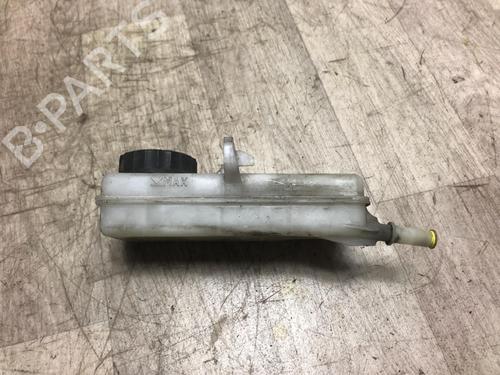 Used Brake master cylinder CITROËN C4 Coupe (LA_) 2.0 16V (136 hp) 20623921