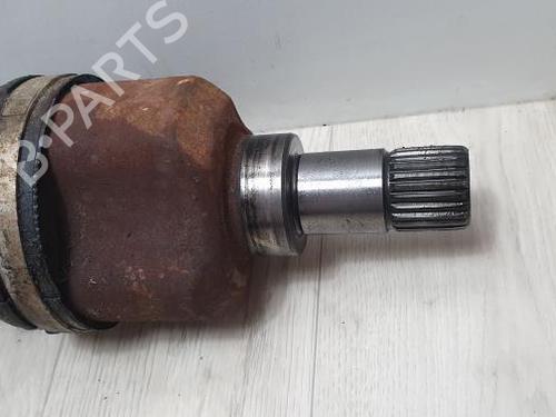 Left front driveshaft PEUGEOT 5008 (0U_, 0E_) 1.6 HDi | BP25298557M38