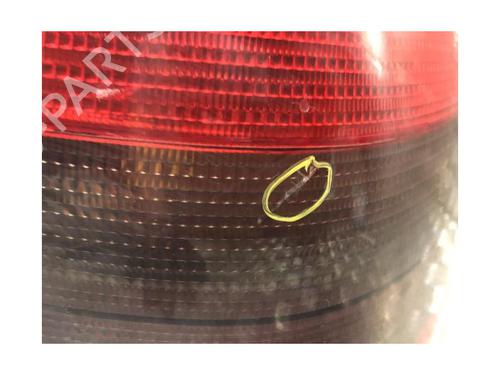 Right taillight VW GOLF IV (1J1) 1.6 16V | BP25748231C35 