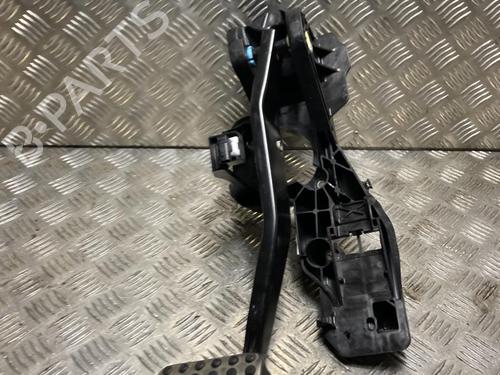 bremsepedal MERCEDES-BENZ GLB (X247) GLB 220 d 4-matic (247.615) (190 hp) 33164799