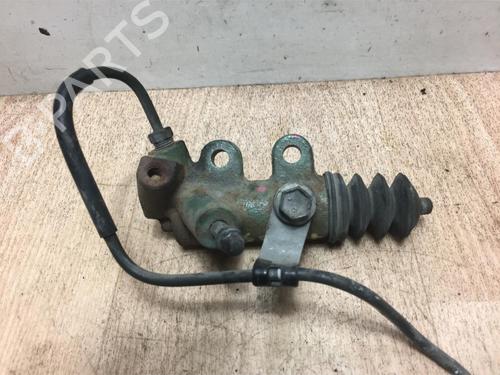 Used Clutch slave cylinder TOYOTA COROLLA (_E12_) 1.4 D (NDE120_, NDE120R) (90 hp) 13293325