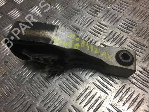 Used Engine mount Engine mount PEUGEOT 5008 II (MC_, MJ_, MR_, M4_) 1.5 BlueHDi 130 (MCYHZJ, MCYHZR, MCYHZX) (131 hp) 23098296 23098296