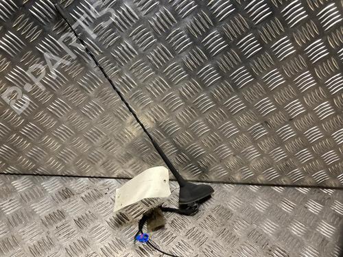 Used Antenna/Base PEUGEOT 2008 I (CU_) 1.6 BlueHDi 120 (120 hp) 31153689