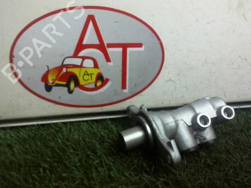 Used Brake master cylinder PEUGEOT 208 I (CA_, CC_) 1.6 HDi (114 hp) 13276720