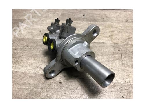 Brake master cylinder TOYOTA AURIS (_E15_) 1.4 D-4D (NDE150_, NDE150R) | BP15968158M77