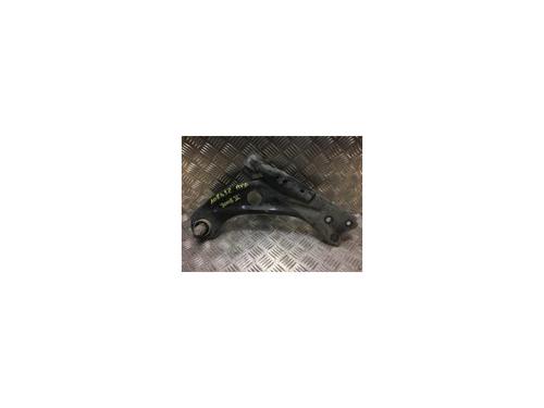 Used Left front suspension arm PEUGEOT 5008 II (MC_, MJ_, MR_, M4_) 1.5 BlueHDi 130 (MCYHZJ, MCYHZR, MCYHZX) (131 hp) 23098294