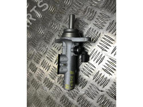Brake master cylinder AUDI A1 (8X1, 8XK) 1.6 TDI | BP27520986M77 