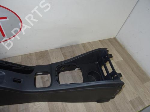 Middle console RENAULT MEGANE III Hatchback (BZ0/1_, B3_) 1.5 dCi (BZ09, BZ0D, BZ1W, BZ29, BZ14) | BP29066151I22 
