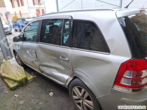 Used Parts OPEL ZAFIRA / ZAFIRA FAMILY B (A05) 1.7 CDTI (M75) (125 hp) 4374641