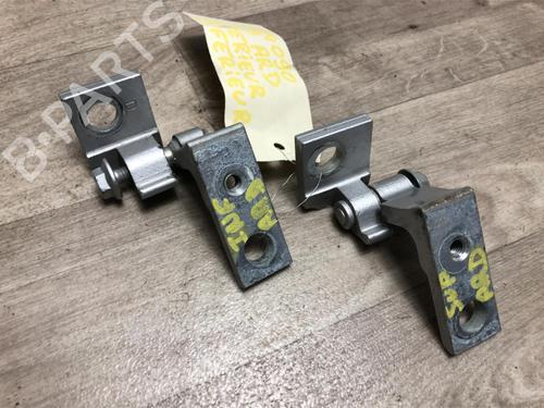 Dørhengsel/Dørstopper ALFA ROMEO 159 (939_) 1.9 JTDM 16V (939AXC1B, 939AXC12) (150 hp) 23034322