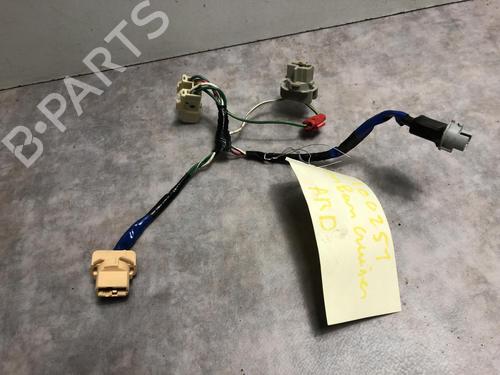 Skiltlys TOYOTA URBAN CRUISER (_P1_) 1.4 D-4D 4WD (NLP115_, NLP115R) (90 hp) 20616208