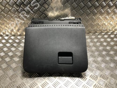 Handschuhfach für NISSAN JUKE (F15) 1.5 dCi (110 hp) 31197769