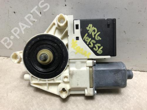 Rudehejsemotor bagstkærm venstre RENAULT MEGANE III Hatchback (BZ0/1_, B3_) 1.5 dCi (86 hp) 20614115