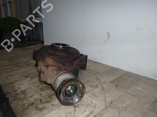 Differential, foran LAND ROVER RANGE ROVER III (L322) 4.4 4x4 | BP13035698M23