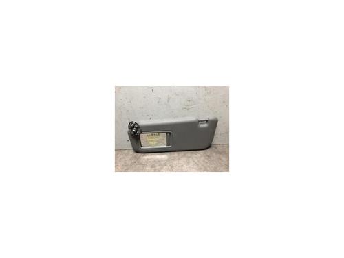 Used Left sun visor TOYOTA YARIS (_P9_) 1.33 VVT-i (NSP90_, NSP90R) (100 hp) 20332154