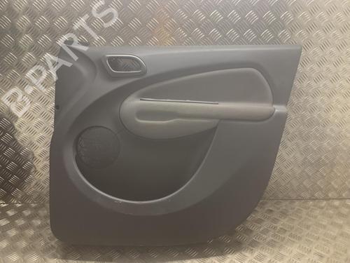 Høyre frontpanel CITROËN C3 Picasso (SH_) 1.4 VTi 95 (SH8FSC, SH8FP0, SH8FP6) (95 hp) 31204236