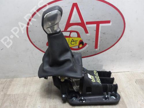 Used Gear lever PEUGEOT 208 I (CA_, CC_) 1.4 HDi (68 hp) 13261714