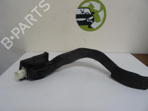 Used Pedal PEUGEOT 1007 (KM_) 1.4 HDi (68 hp) 13275309