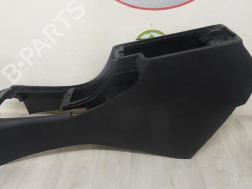 Consolle centrale PEUGEOT 407 Coupe (6C_) 2.7 HDi (204 hp) 29602884