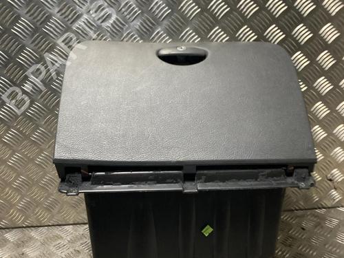 Used Glove box Glove box CITROËN C5 I (DC_) 2.0 HDi (DCRHZB, DCRHZE) (109 hp) 33706328 33706328