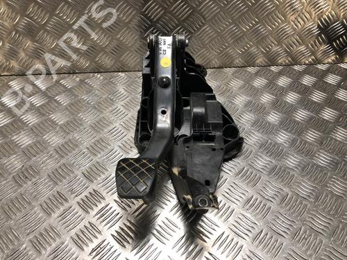 Bremsepedal AUDI A1 (8X1, 8XK) 1.6 TDI (115 hp) 31185899