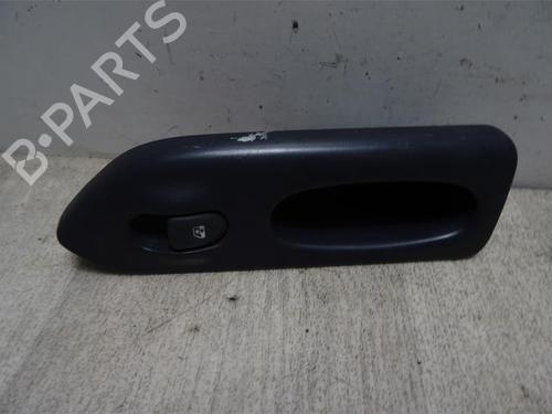 Used Right rear window switch RENAULT ESPACE III (JE0_) 2.2 dCi (JE0K) (130 hp) 12977664