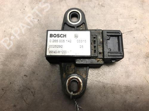Used Electronic sensor KIA SORENTO I (JC) 2.5 CRDi 4WD (140 hp) 20623275