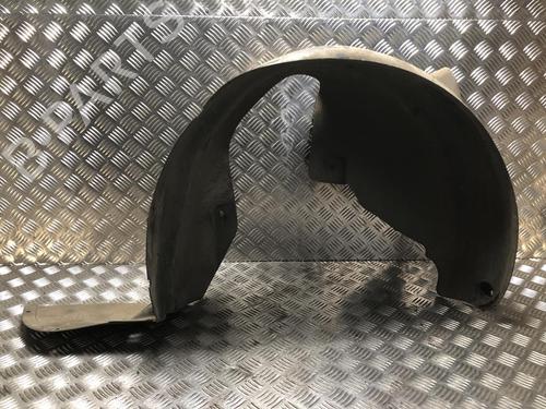 wheel-arch-peugeot-3008-i-mpv-0u_-2009-2010-2011-2012-2013-2014-2015-2016-2017-31198855 main image