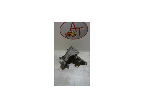 Used Engine mount TOYOTA COROLLA (_E12_) 1.4 D (NDE120_, NDE120R) (90 hp) 13005230