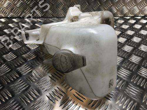Used Windscreen washer tank SMART FORTWO Coupe (451) 1.0 (451.331, 451.380) (71 hp) 23036763