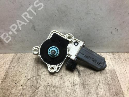 Used Left rear window motor MERCEDES-BENZ E-CLASS (W211) E 220 CDI (211.008) (170 hp) 20624704