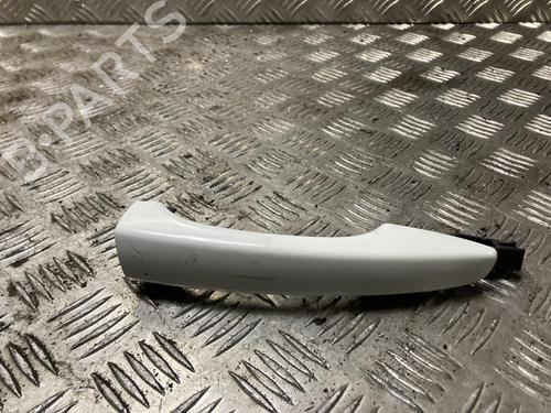 Used Front right exterior door handle Front right exterior door handle CITROËN C3 III Van (SX_, SY_) BlueHDi 100 (102 hp) 33917463 33917463