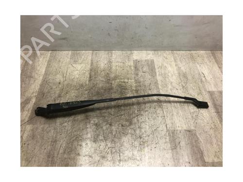 Front windshield wiper arm FIAT 500 (312_) 1.2 (312AXA1A) | BP23109801C143
